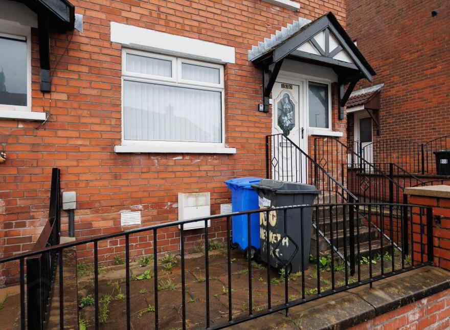 100 Hesketh Park, Belfast, BT14 7JS