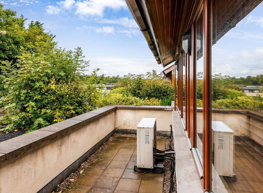 16 The Belfry, Cockhill, Cavan, H12P766
