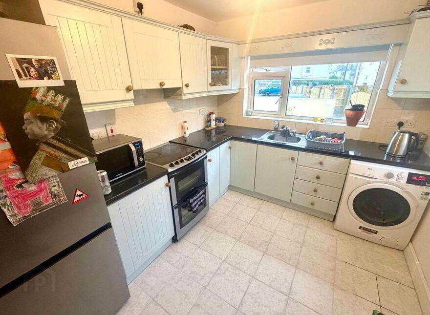 Yellow House, Bunnanaddan, Ballymote, F56KW40
