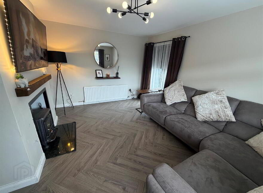 30 Carrowdore Gardens, Bangor, BT19 1SU