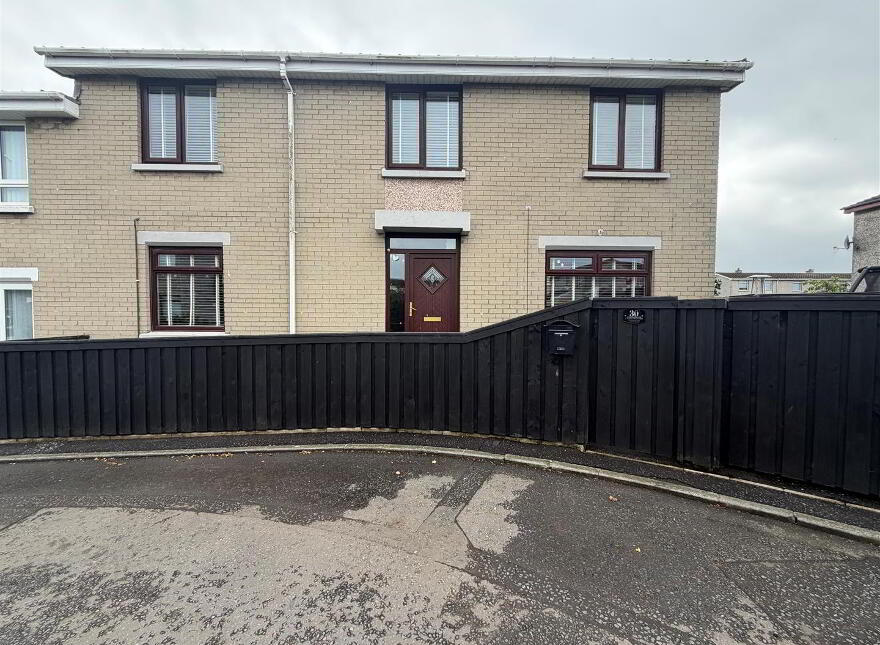 30 Carrowdore Gardens, Bangor, BT19 1SU
