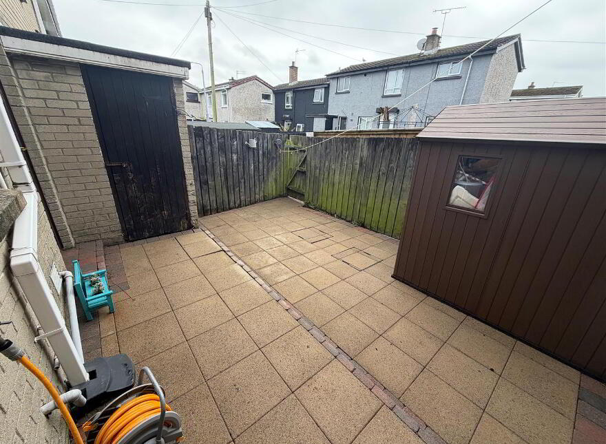30 Carrowdore Gardens, Bangor, BT19 1SU