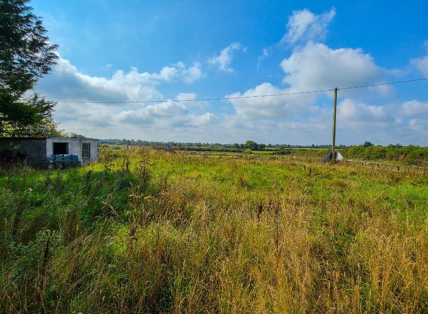 Lack, Tarmonbarry, Whitehall, N39WR40