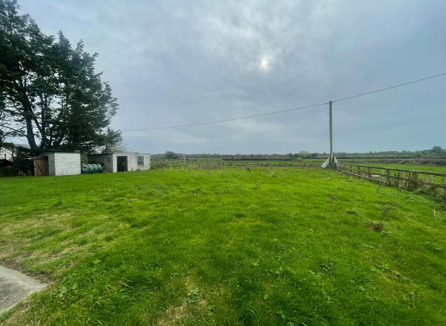 Lack, Tarmonbarry, Whitehall, N39WR40