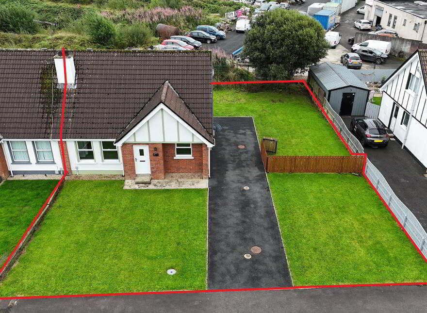 18 Whiterock Park, Castlederg, BT81 7DZ