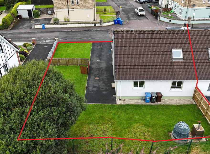 18 Whiterock Park, Castlederg, BT81 7DZ