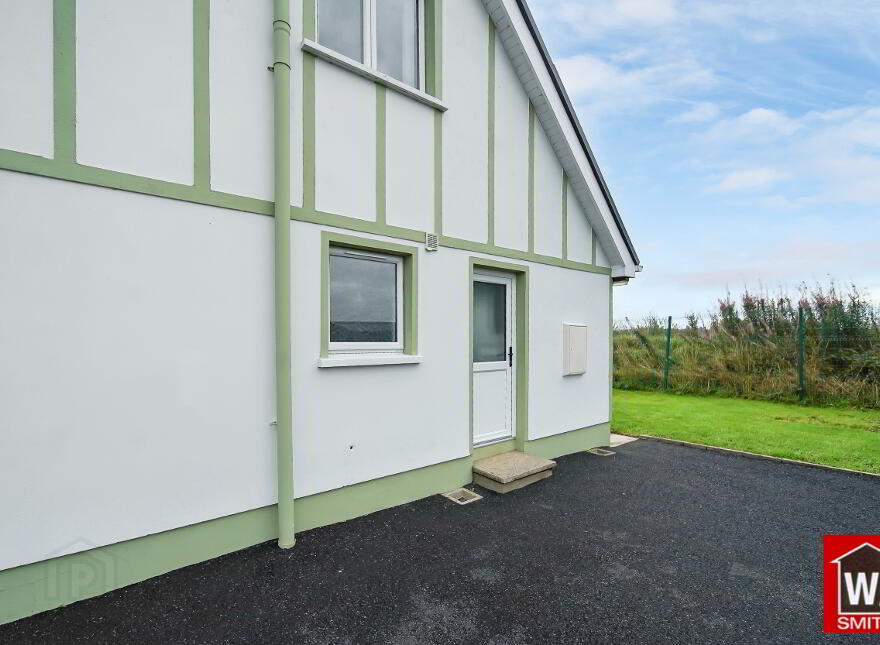 18 Whiterock Park, Castlederg, BT81 7DZ