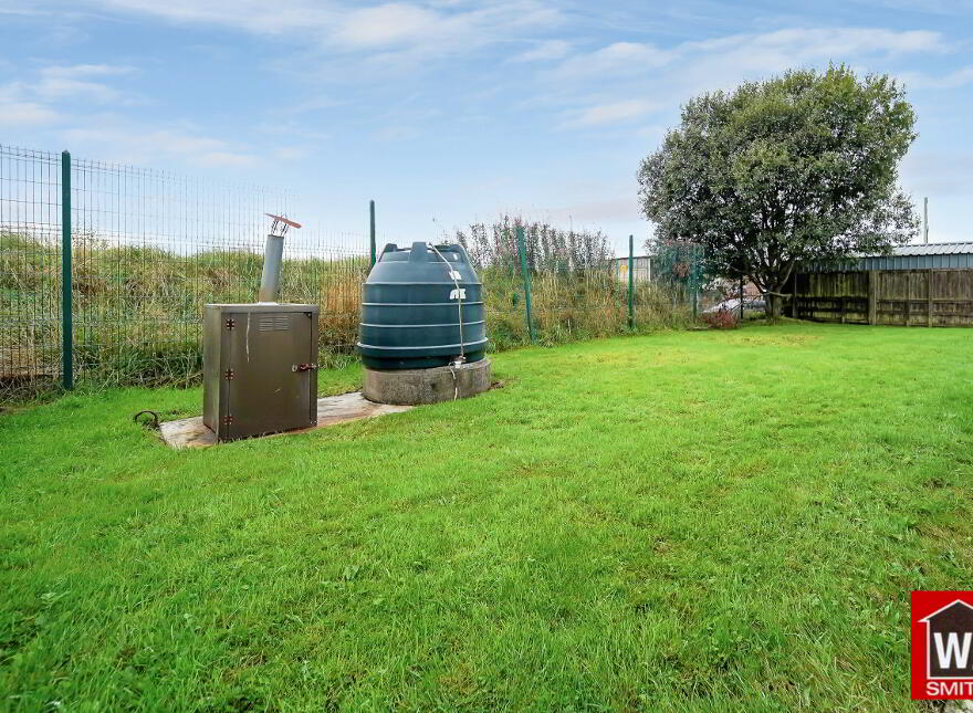 18 Whiterock Park, Castlederg, BT81 7DZ