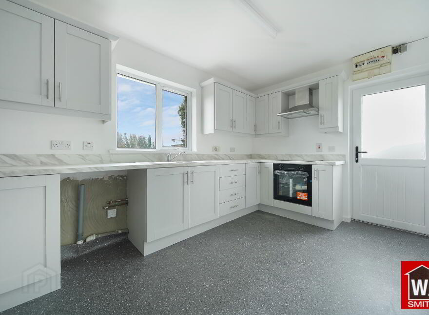 18 Whiterock Park, Castlederg, BT81 7DZ