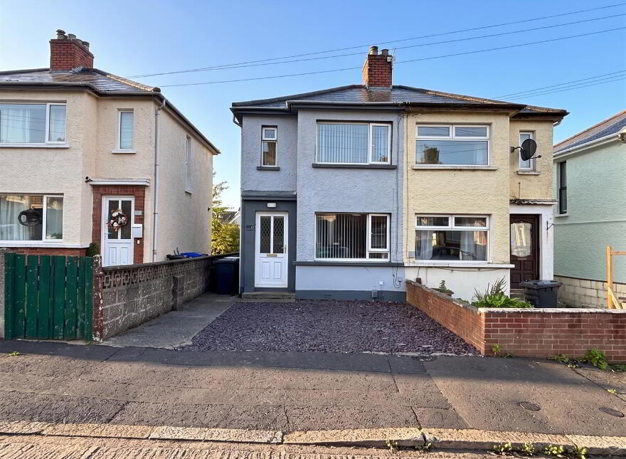 11 Joanmount Drive, Belfast, BT14 6PB