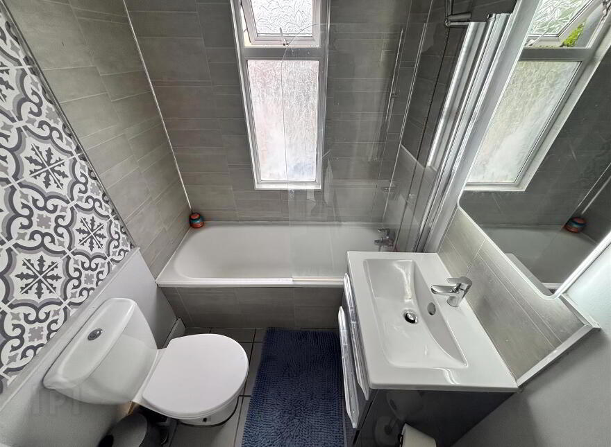11 Joanmount Drive, Belfast, BT14 6PB