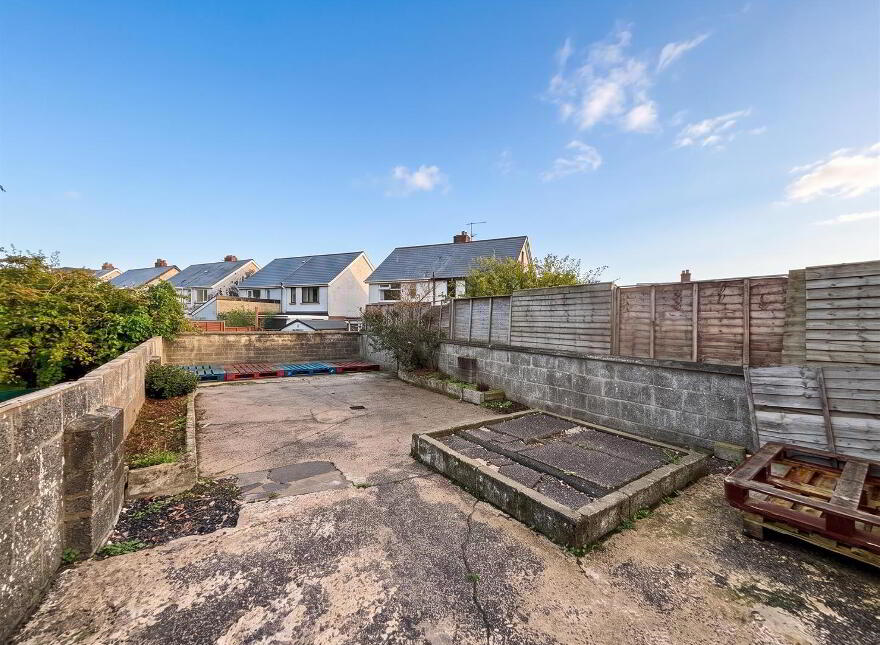 11 Joanmount Drive, Belfast, BT14 6PB