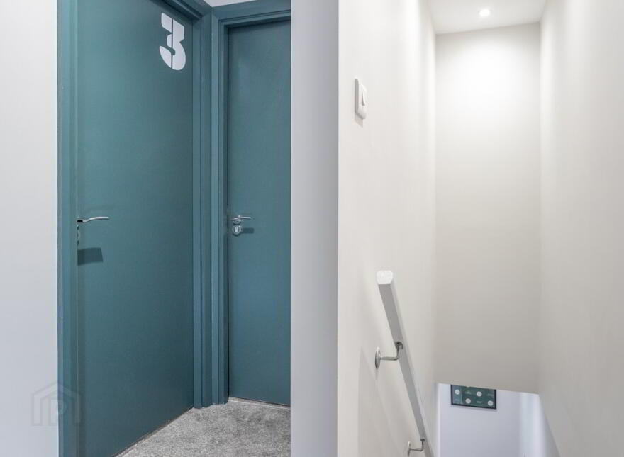 Room 3, Epworth Street, Belfast, BT5 4QR