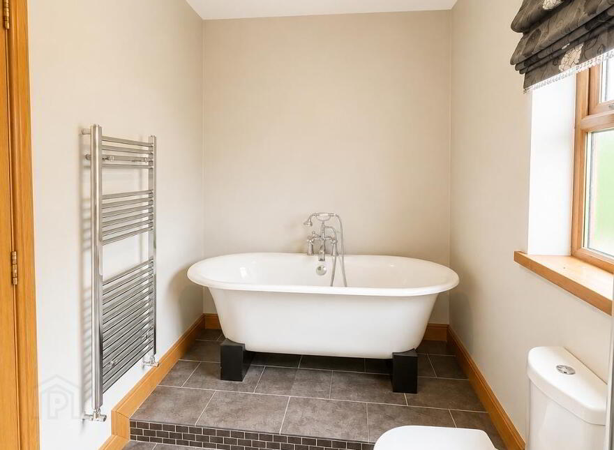 44 Dromore Road, Fintona, Omagh, BT78 2DR