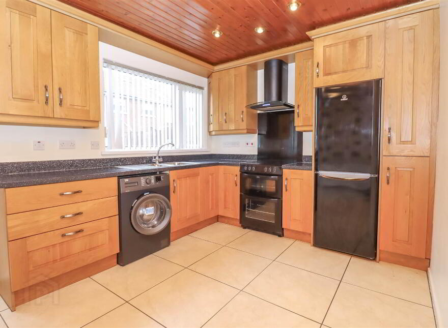 4 Larkfield Grove, Belfast, BT4 1QH
