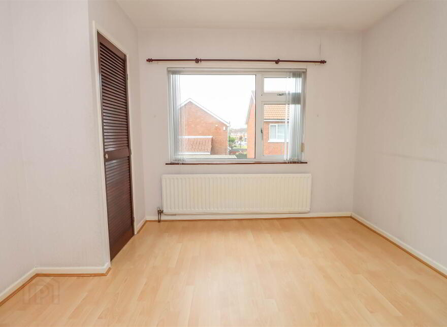 4 Larkfield Grove, Belfast, BT4 1QH