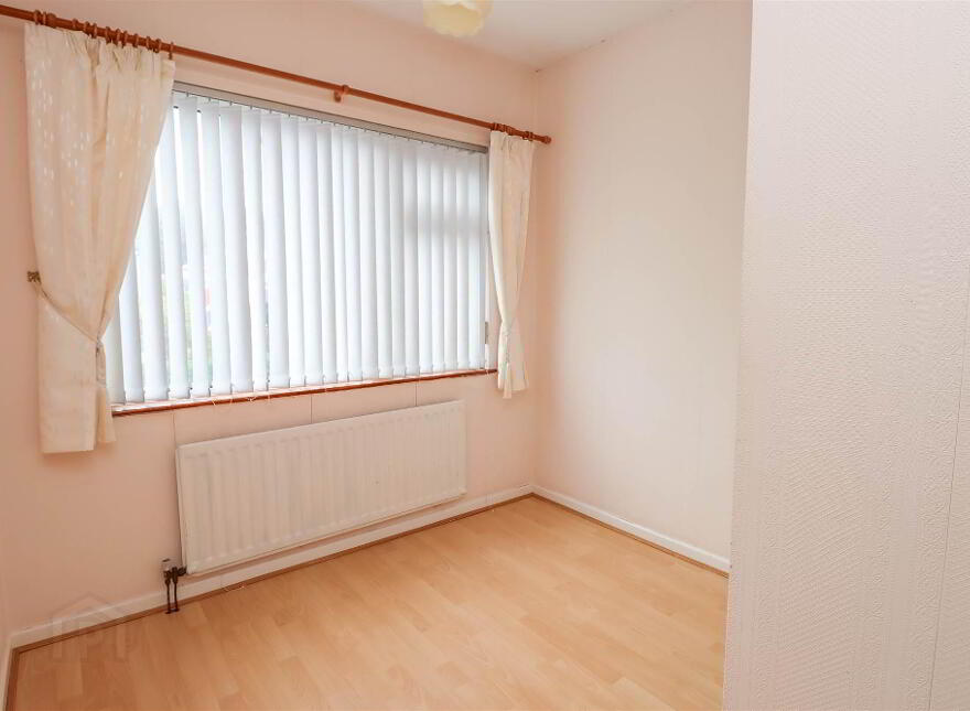 4 Larkfield Grove, Belfast, BT4 1QH