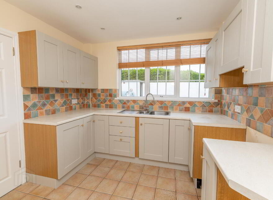 32 Dunwellan Park, Newcastle, BT33 0DD