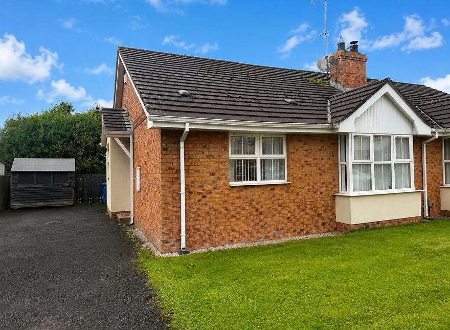 5 Summer Meadows Park, Waterside, L'Derry, BT47 6SL