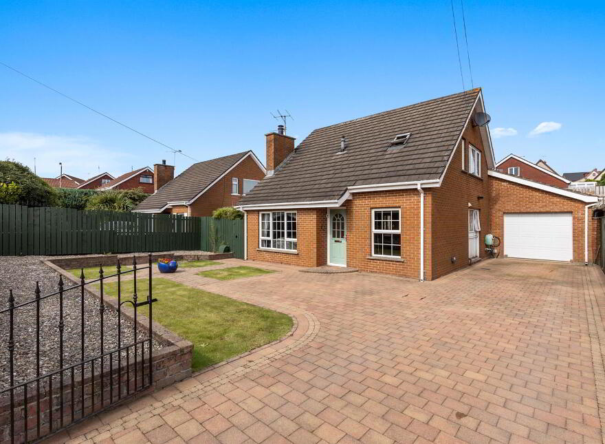 4 Beverley Heights, Newtownards, BT23 7UG photo