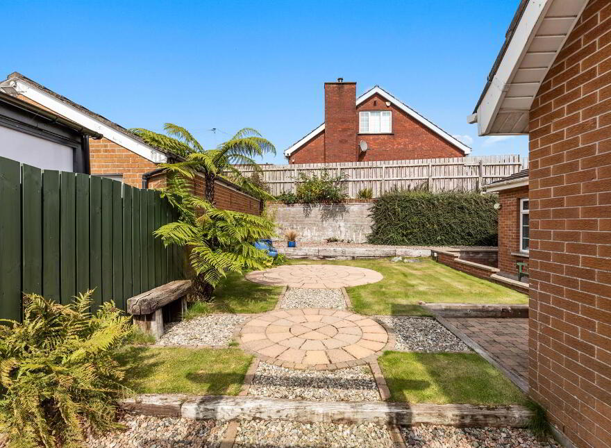 4 Beverley Heights, Newtownards, BT23 7UG