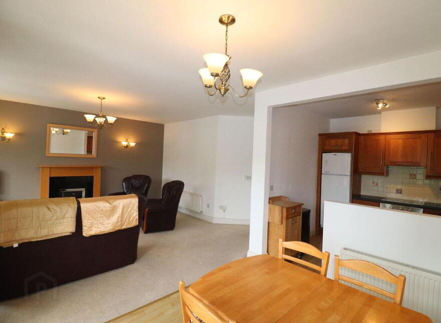 Apartment 10D Harbour Village, Killaloe, V94W7E2