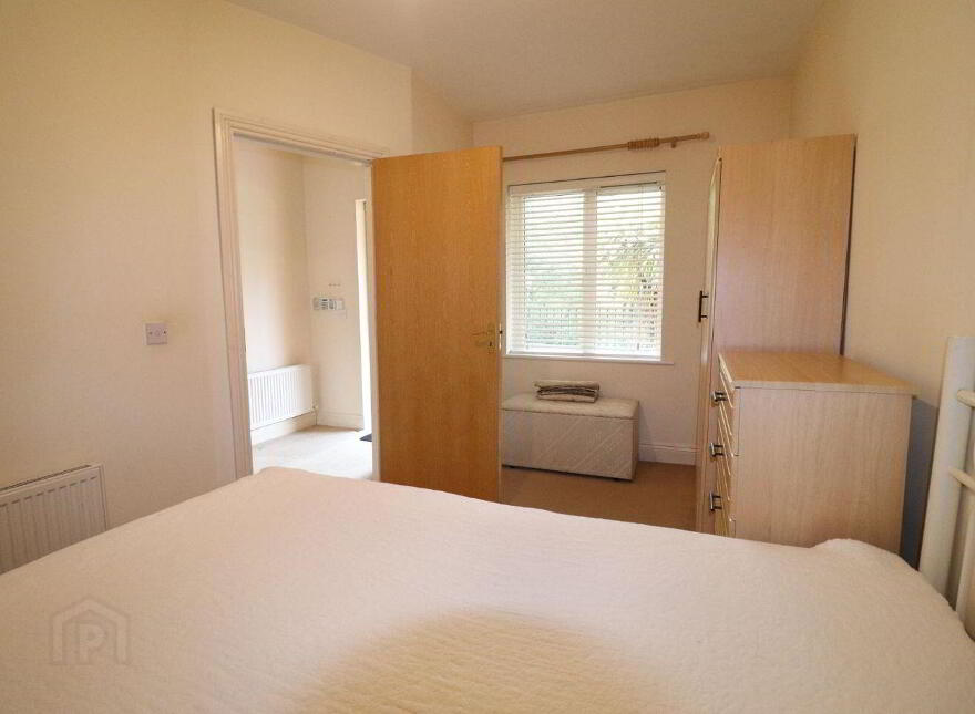 Apartment 10D Harbour Village, Killaloe, V94W7E2