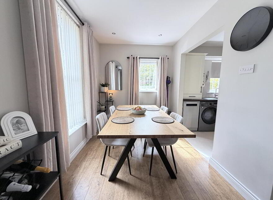 Apt 1, 67 Summerhill, Banbridge, BT32 3LJ