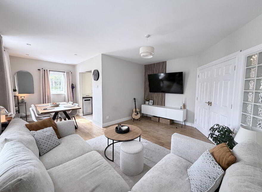 Apt 1, 67 Summerhill, Banbridge, BT32 3LJ
