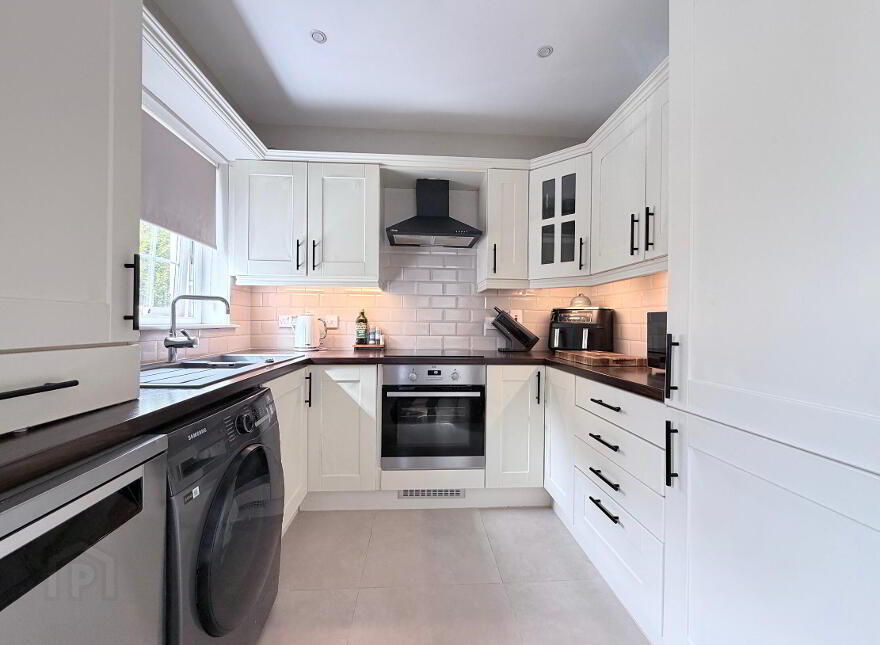 Apt 1, 67 Summerhill, Banbridge, BT32 3LJ