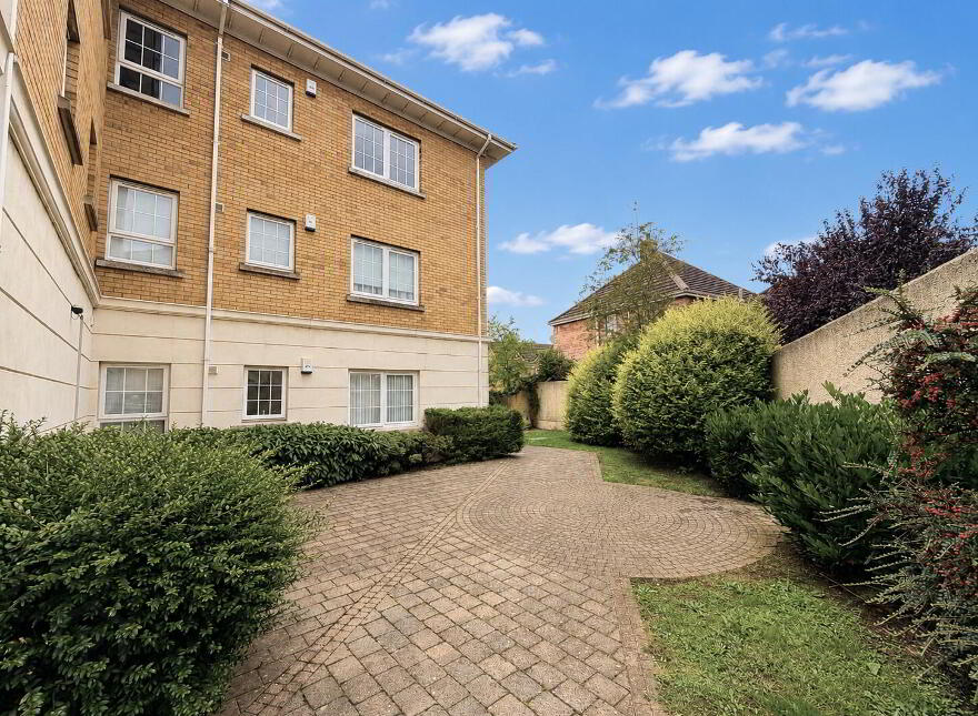 Apt 1, 67 Summerhill, Banbridge, BT32 3LJ