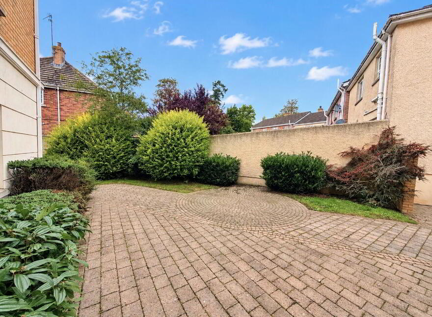 Apt 1, 67 Summerhill, Banbridge, BT32 3LJ