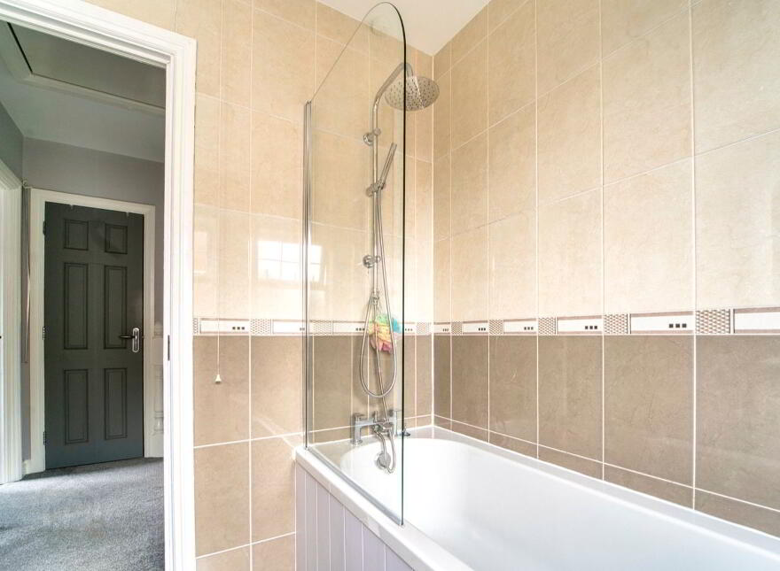 117 Causeway Meadows, Lisburn, BT28 2GE