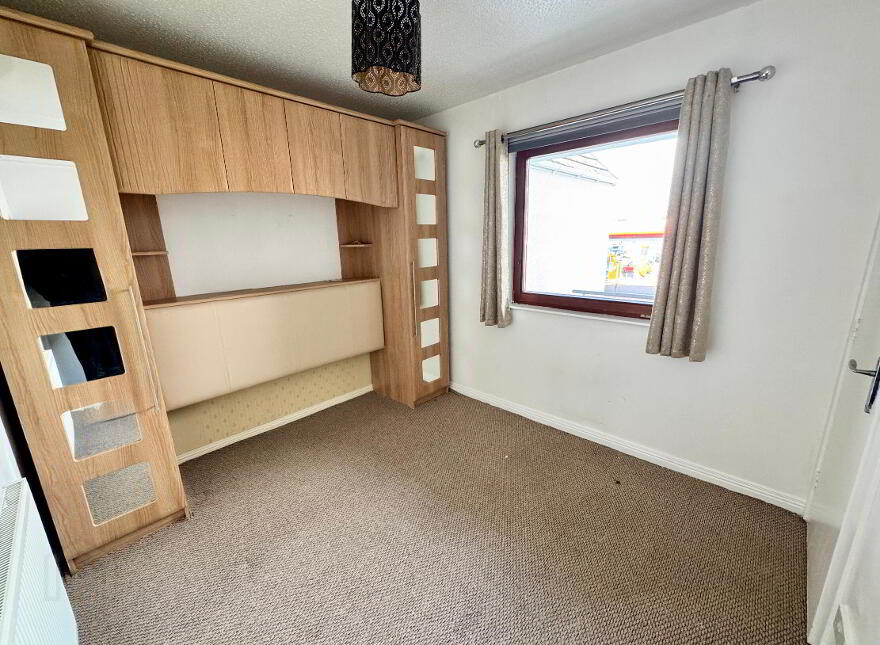 17 Seapoint, Belfast Road, Carrickfergus, BT38 8BB