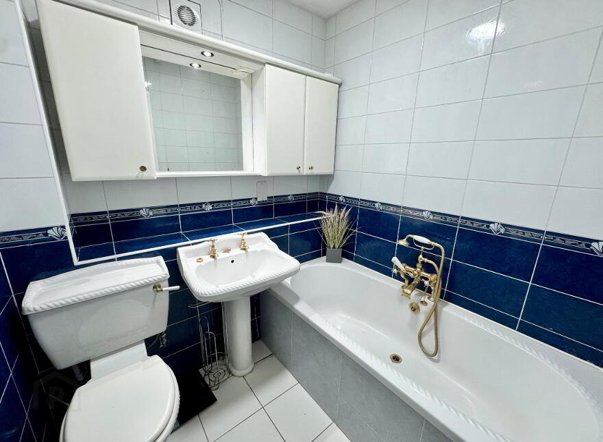 17 Seapoint, Belfast Road, Carrickfergus, BT38 8BB