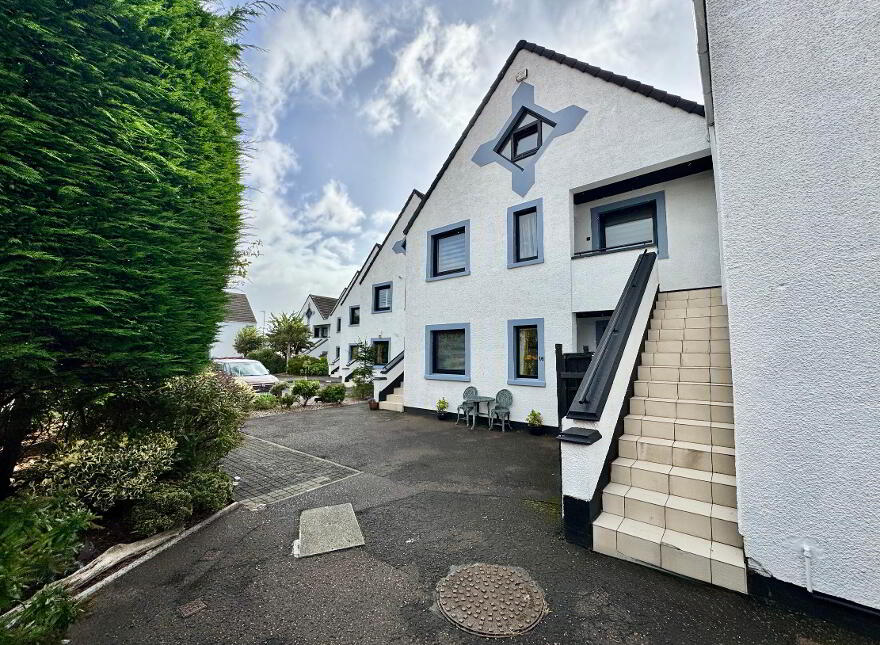 17 Seapoint, Belfast Road, Carrickfergus, BT38 8BB