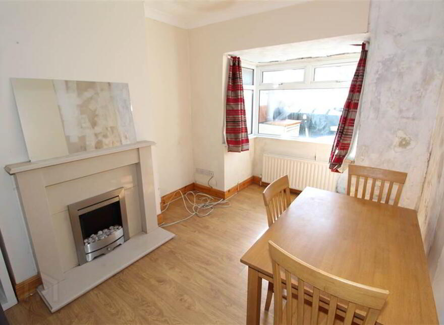 32 Strandburn Street, Belfast, BT4 1LX