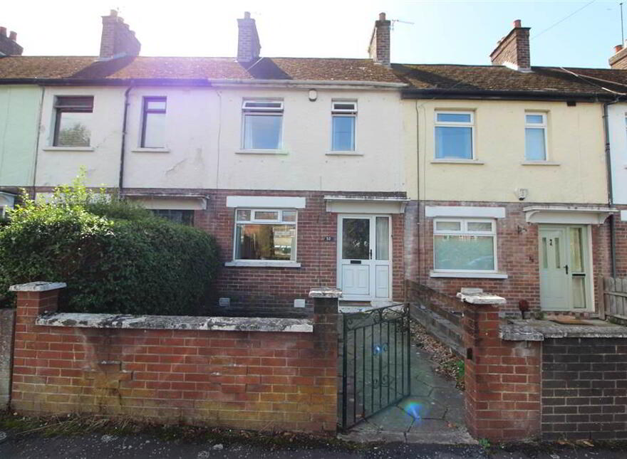 32 Strandburn Street, Belfast, BT4 1LX