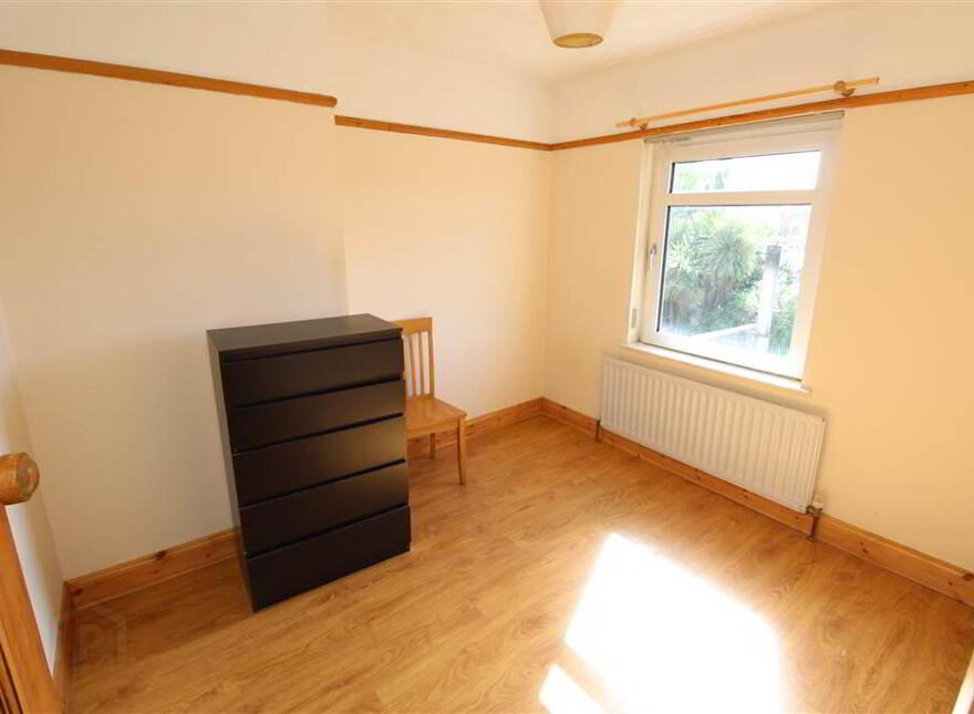 32 Strandburn Street, Belfast, BT4 1LX