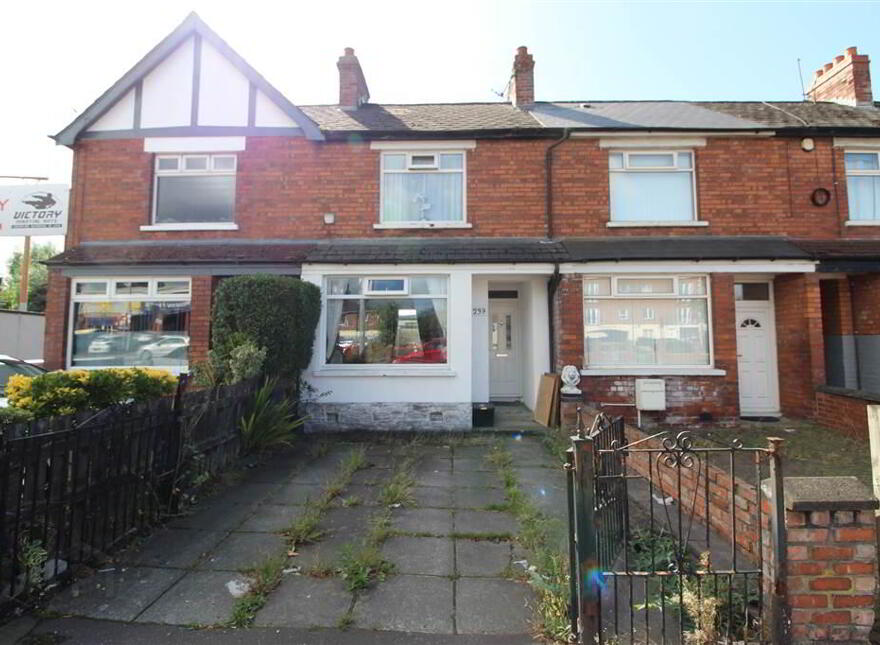 239 Castlereagh Road, Belfast, BT5 5FL