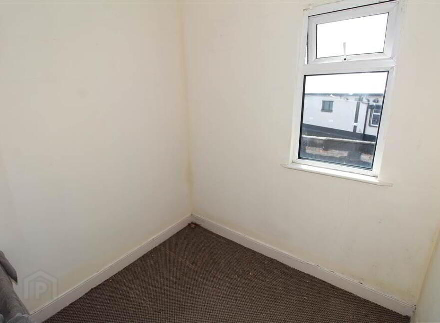 239 Castlereagh Road, Belfast, BT5 5FL