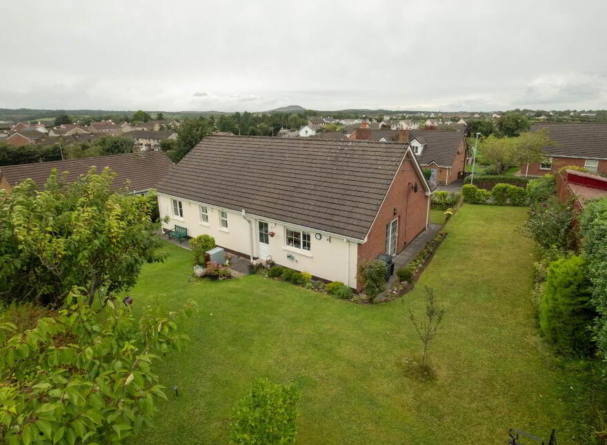 12 Rathfort Crescent, Belleek, Enniskillen, BT93 3JP