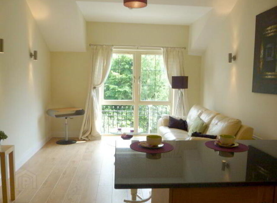 Apartment 7 16 Burghley Mews, Kings Road, Belfast, BT5 7GX
