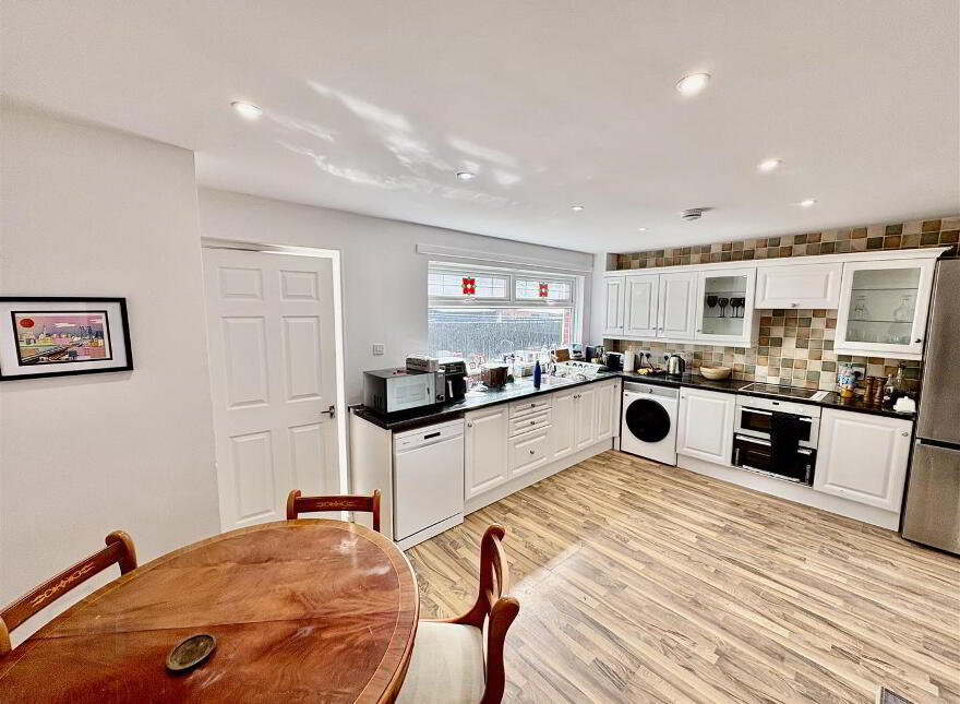 35 Glenallen Street, Belfast, BT5 4HT