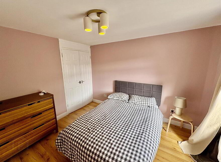 35 Glenallen Street, Belfast, BT5 4HT