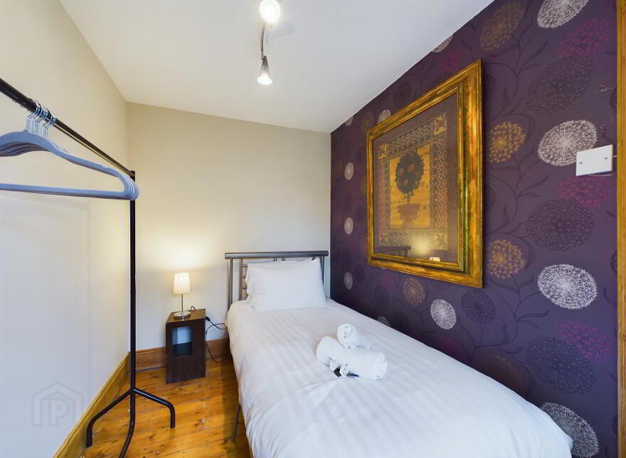 375 Upper Newtownards Road, Belfast, BT4 3LF