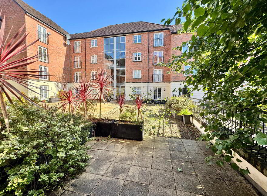 Apt 1, 72 Beech Heights, Wellington Square, Annadale Embankment, Belfast, BT7 3LQ