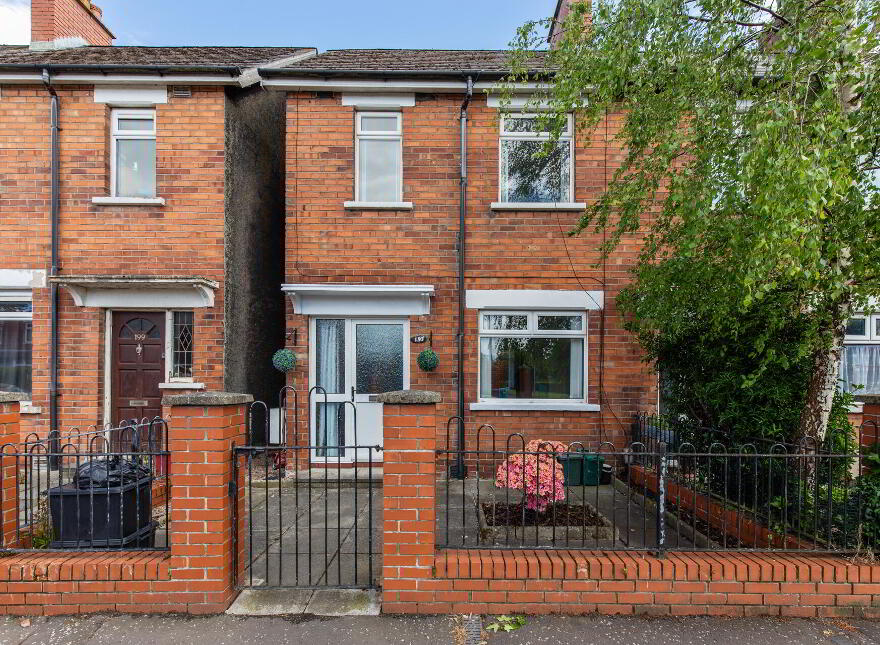 197 Connsbrook Avenue, Belfast, BT4 1JY
