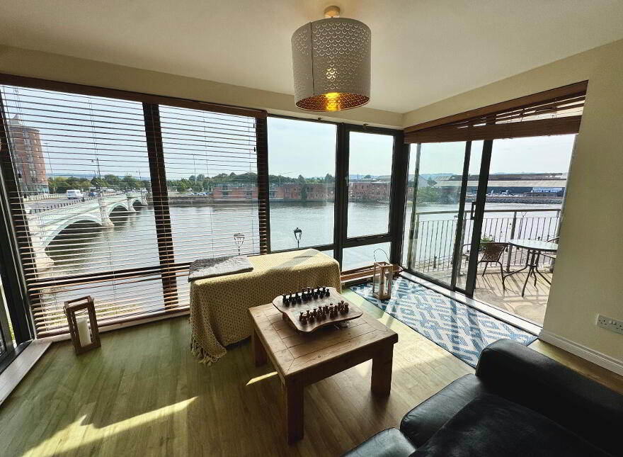 38 St Georges Harbour, Belfast, BT1 3SG