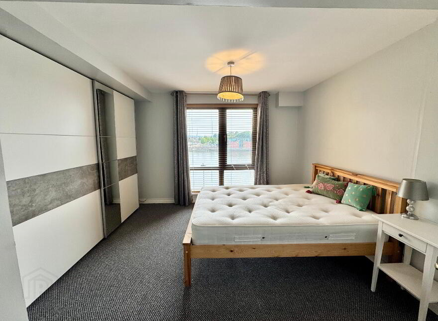 38 St Georges Harbour, Belfast, BT1 3SG